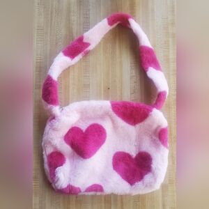Fuzzy Heart Shoulder Bag